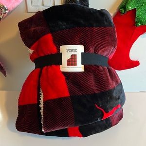 PINK (Victoria Secret) Sherpa Blanket